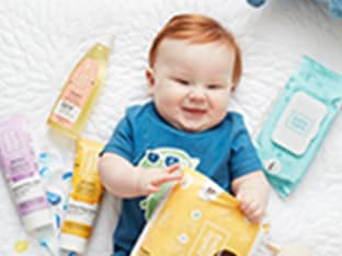 Huggies Snug & Dry Baby Diapers, Size 4, 148 Count - 148 ea