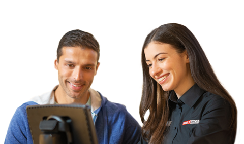 Two Mobilists looking at monitor